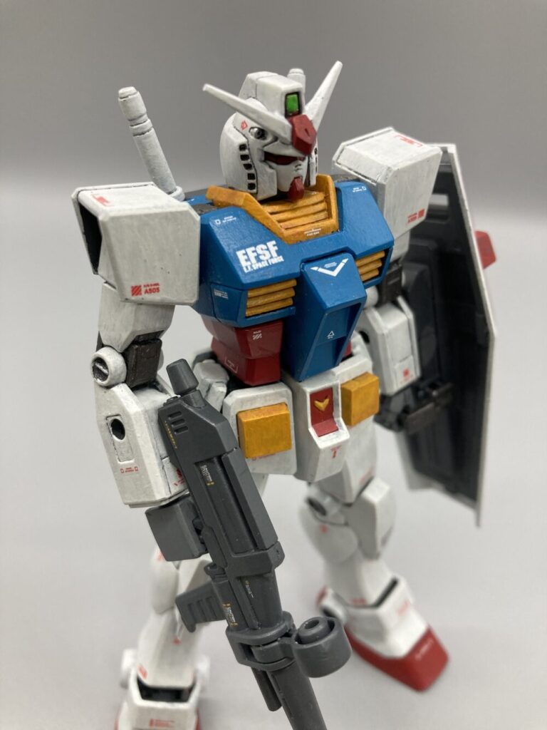 デカールを貼ったEGガンダム_俯瞰