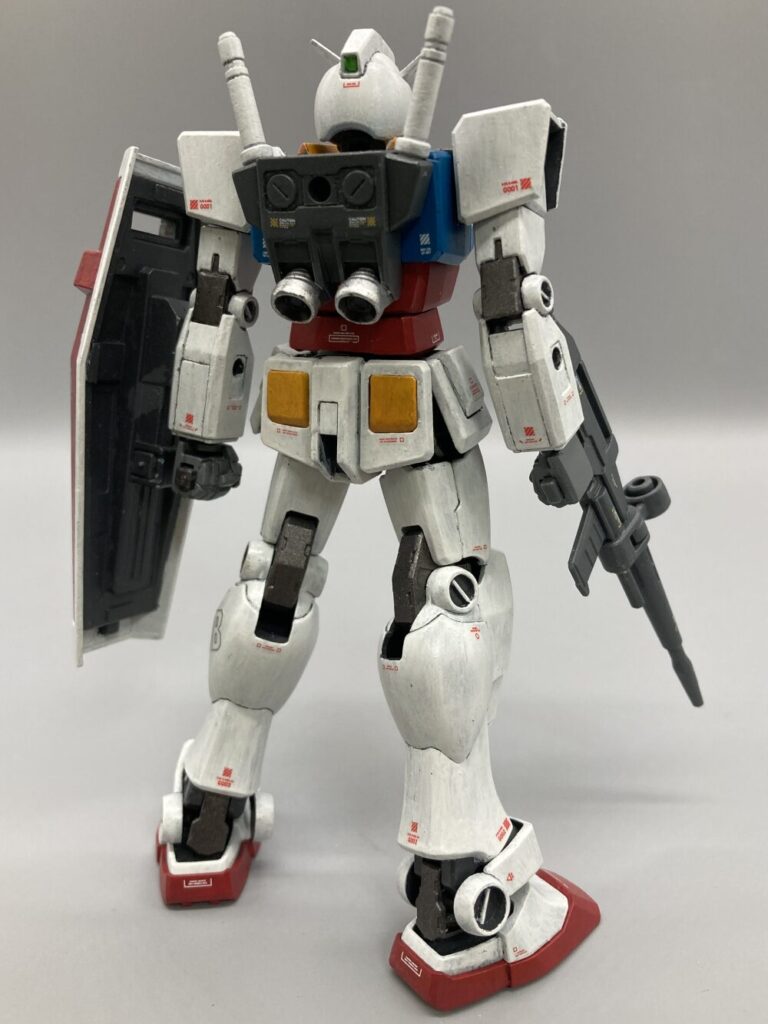 EGガンダム_デカール貼り後_背面